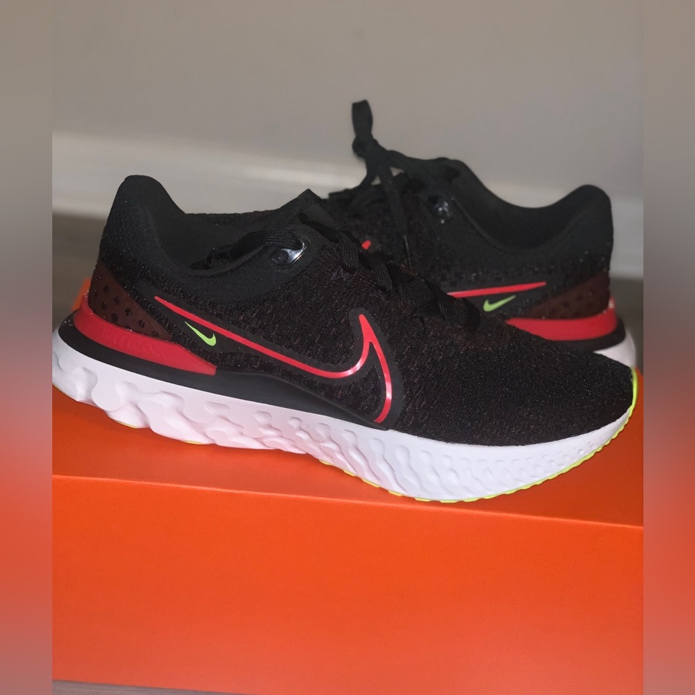 Nike React Run Size 10.5 men